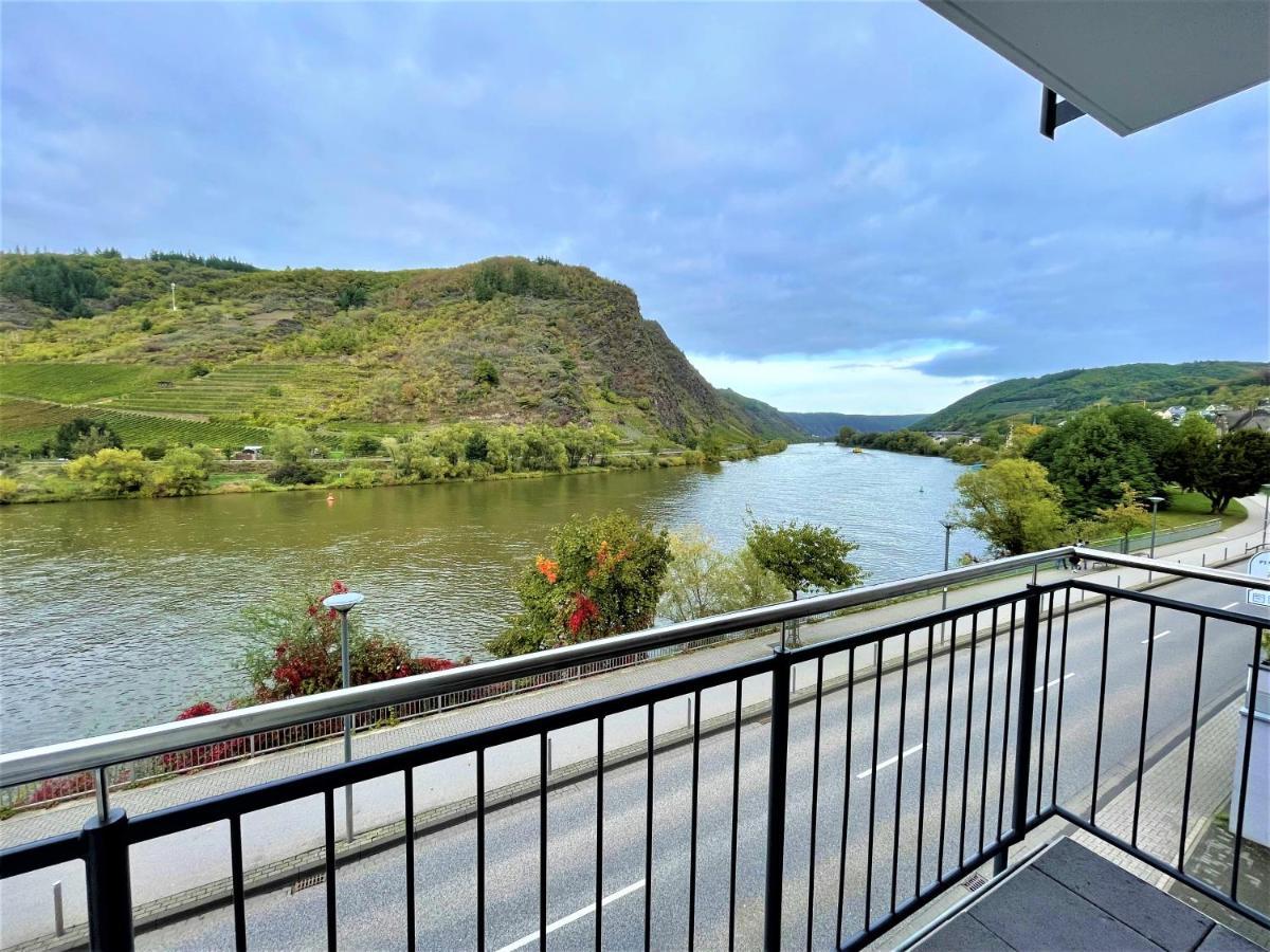 Moselpromenade Villa Moselufer, Panorama & Burg Cochem Blick, Netflix, Balkon Kültér fotó